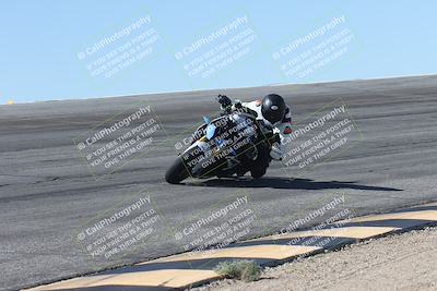 media/Oct-13-2025-Moto Forza (Mon) [[a66d839500]]/4-C Group/Session 2 (Bowl)/